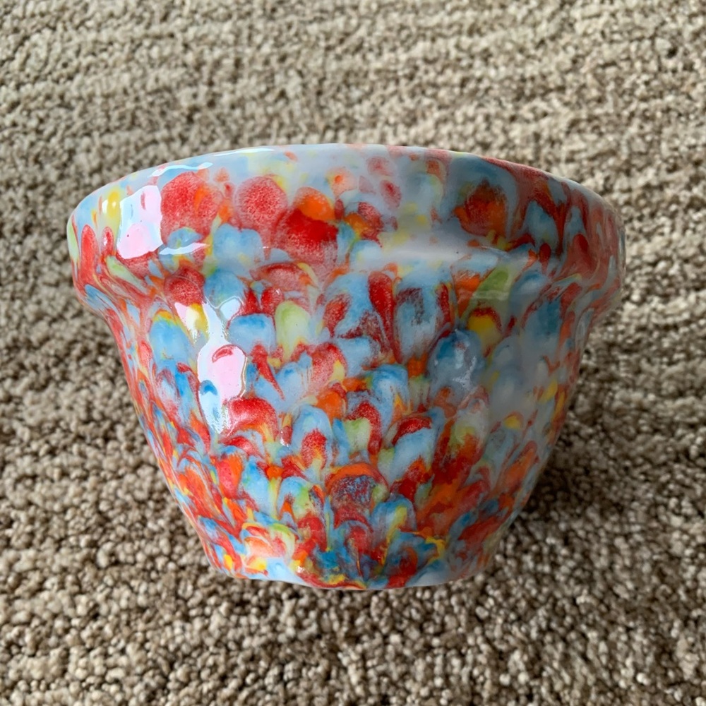 Ceramic plant pot
